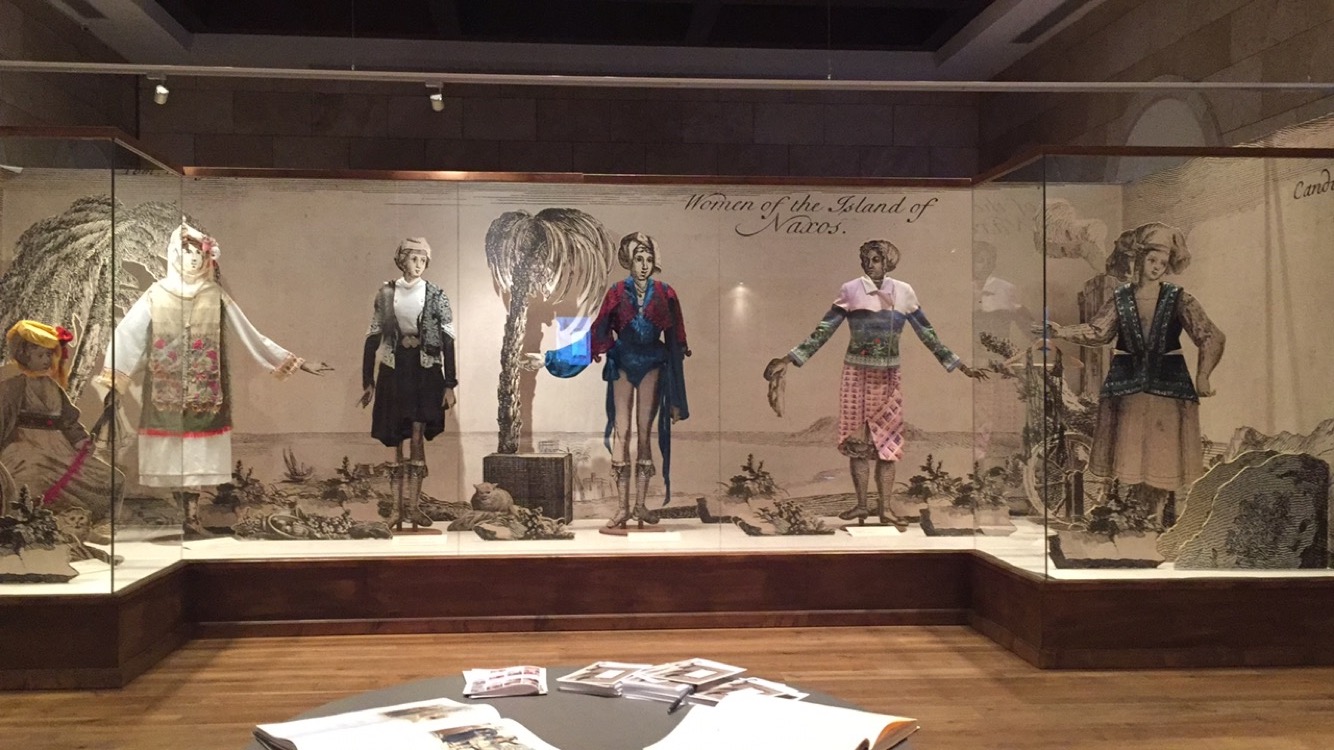 Ταξίδι στην μαγεία της ελληνικής φορεσιάς