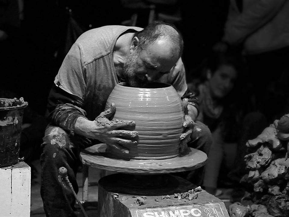 The Visceral Humming of the Spiral