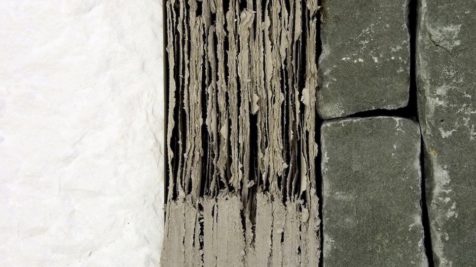 Τρεις τόποι