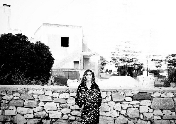 Οι πέτρες καίνε τον Ιούλιο και μαζί καίνε και τα μάτια μου