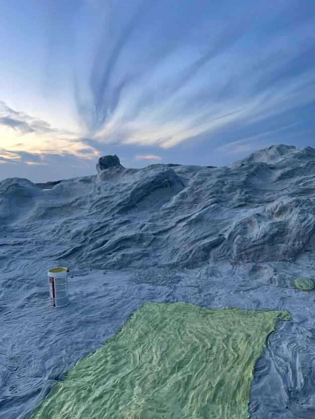 The Tunnels Do Not Echo