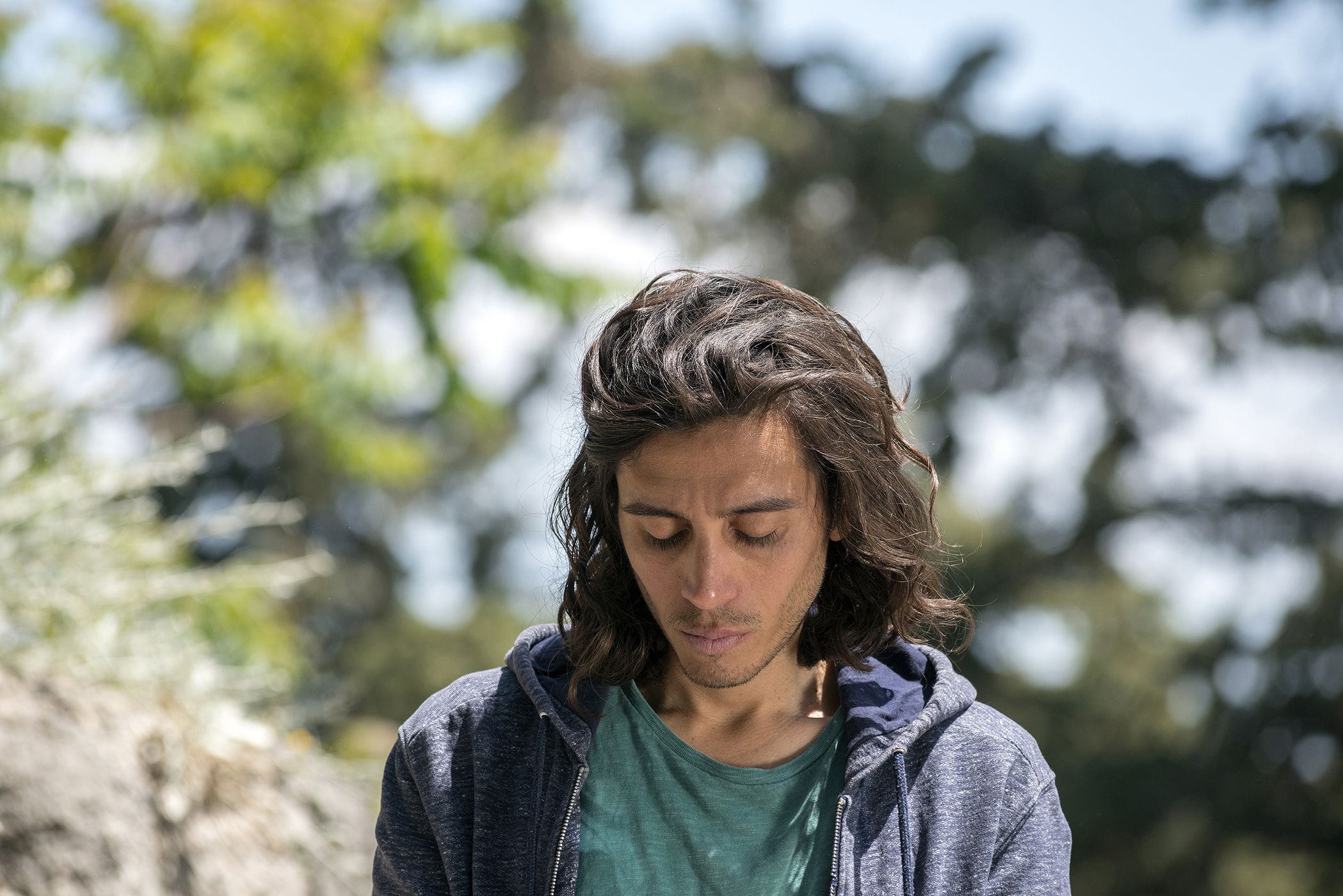 Adrián Villar Rojas σε διάλογο με την Ελίνα Κουντούρη