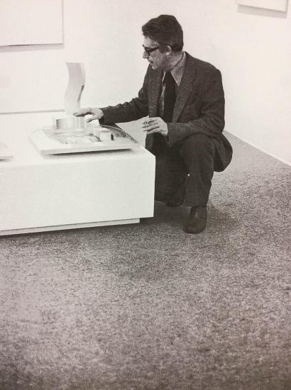 Μετά την έκρηξη ακούς ακόμα το φως: Ένα αρχείο